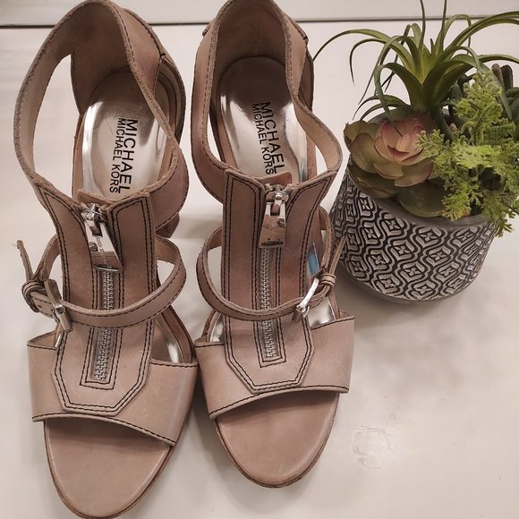 Michael Kors high heels - Picture 3 of 4